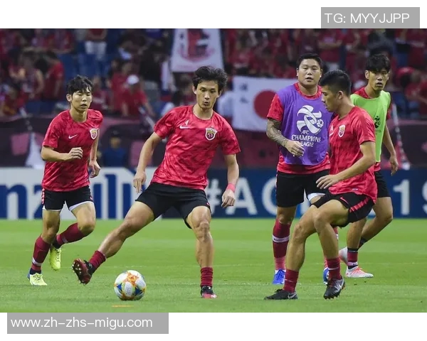 恒大与柏太阳神激战正酣中超赛场再掀波澜球迷期待精彩对决 恒大与柏太阳神激战正酣中超赛场再掀波澜球迷期待精彩对决